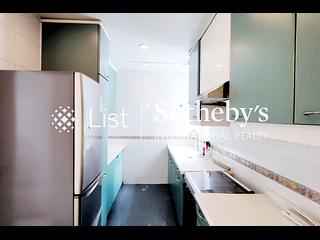 Mid Levels Central - Wealthy Heights 09