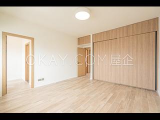 Mid Levels Central - St. Joan Court 06