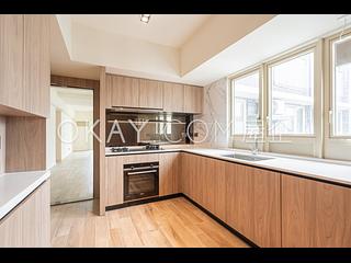 Mid Levels Central - St. Joan Court 12