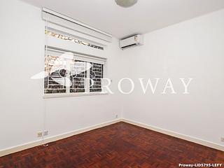 Deep Water Bay - Deepdene Block C 09