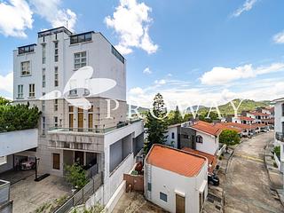 Chung Hom Kok - Casa Del Sol 02