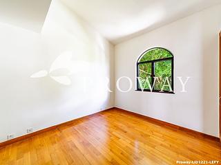 Chung Hom Kok - Casa Del Sol 09