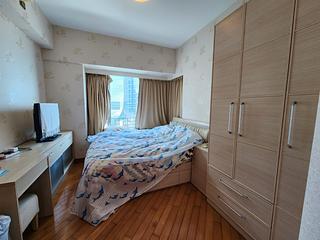 West Kowloon - Sorrento 03