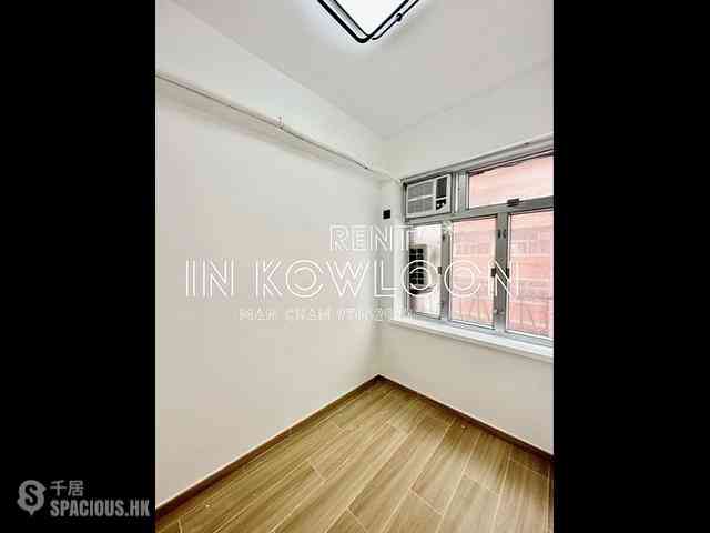 Tsim Sha Tsui - 23A, Lock Road 04