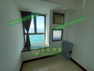 Kennedy Town - The Merton 19
