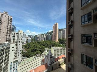 Mid Levels Central - Robinson Heights Block 3 07