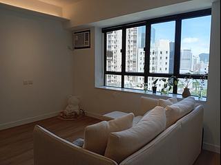 Mid Levels Central - Robinson Heights Block 3 16