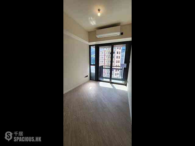 Shau Kei Wan - Oria 01