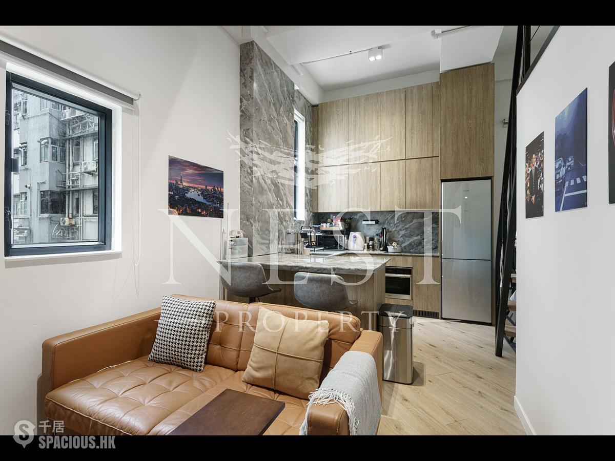 Sai Ying Pun - 111, High Street 01