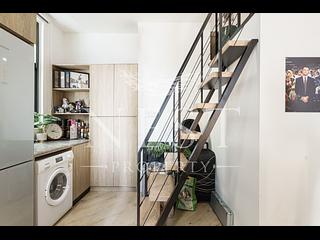 Sai Ying Pun - 111, High Street 04