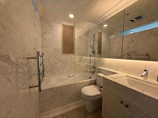 Mid Levels Central - South Garden Mansion 03