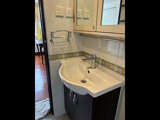 Causeway Bay - Bay View Mansion 09