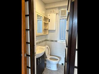 Causeway Bay - Bay View Mansion 10