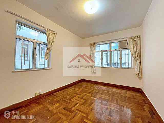 Mid Levels West - Sung Ling Mansion 03