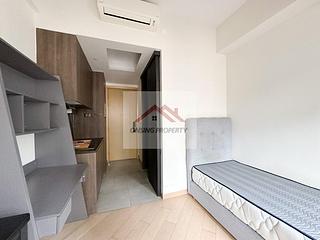 Shek Tong Tsui - Novum West 02