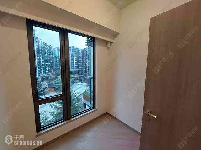 Tai Po Kau - Silicon Hill Phase 1 Greenwood Tower 2 05