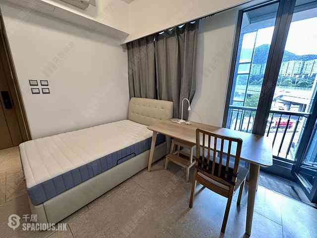 Pak Shek Kok - St Martin Phase 1 Tower 6 05