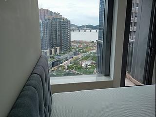 Tseung Kwan O - The Wings IIIA 03