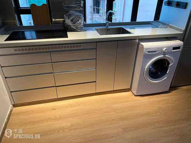 Kennedy Town - Hau Wo House 10