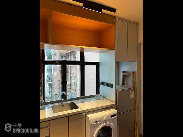 Kennedy Town - Hau Wo House 11
