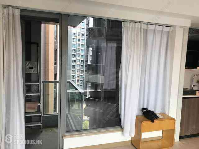 Pak Shek Kok - St Martin Phase 1 04