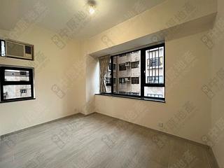 Mid Levels Central - Robinson Heights Block 1 06