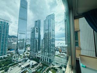 West Kowloon - Sorrento 04