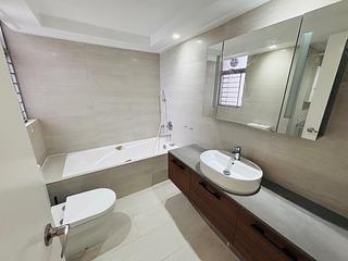West Kowloon - The Waterfront 10