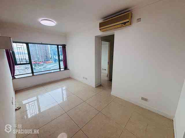 Tsim Sha Tsui - The Victoria Towers 01