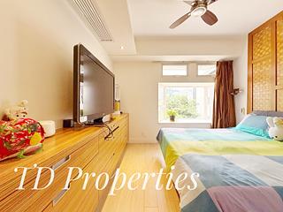 Happy Valley - Ventris Place 06