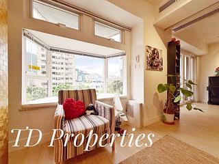 Happy Valley - Ventris Place 10