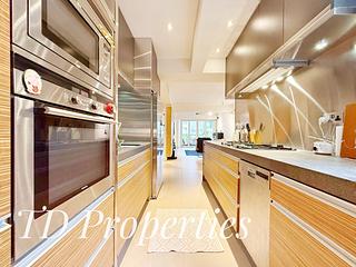 Happy Valley - Ventris Place 15