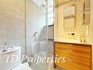 Happy Valley - Ventris Place 18