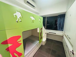 West Kowloon - Sorrento 09