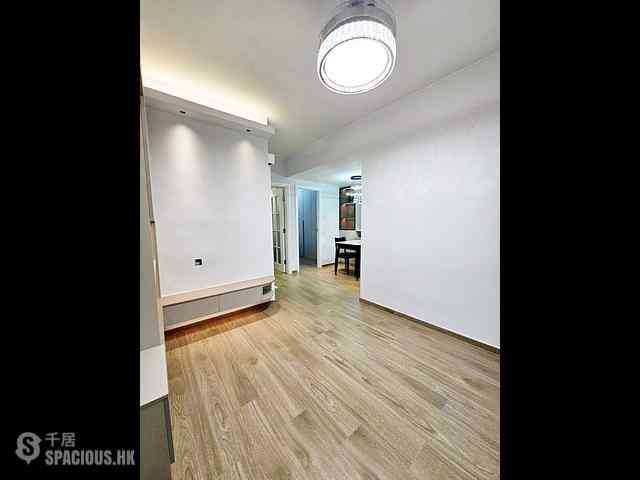 Causeway Bay - Wah Ying Building 03