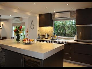 Sai Kung - Venice Villa 05