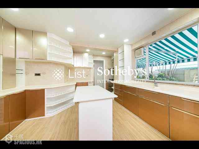 The Peak - Guildford Garden 12