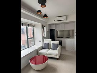 Sheung Wan - Queen's Terrace Block 1 02