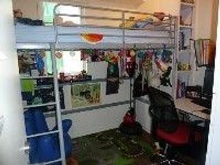Mid Levels West - Chong Yuen 15
