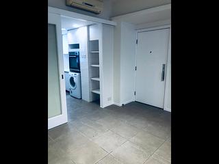 Mid Levels West - Chong Yuen 17