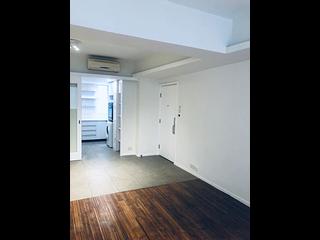 Mid Levels West - Chong Yuen 18