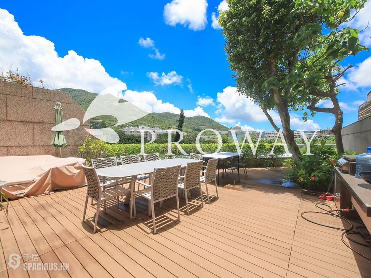Chung Hom Kok - 33, Cape Road 01
