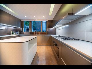 Pok Fu Lam - Bisney Crest 06