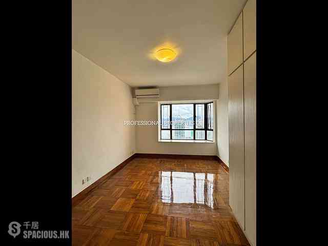 Mid Levels West - Skylight Tower 13