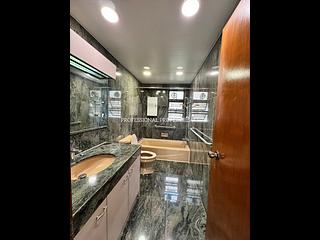 Mid Levels West - Skylight Tower 15