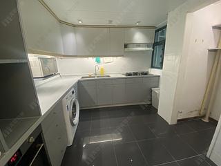 Mid Levels West - 80 Robinson Road 06