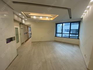 Mid Levels West - 80 Robinson Road 08