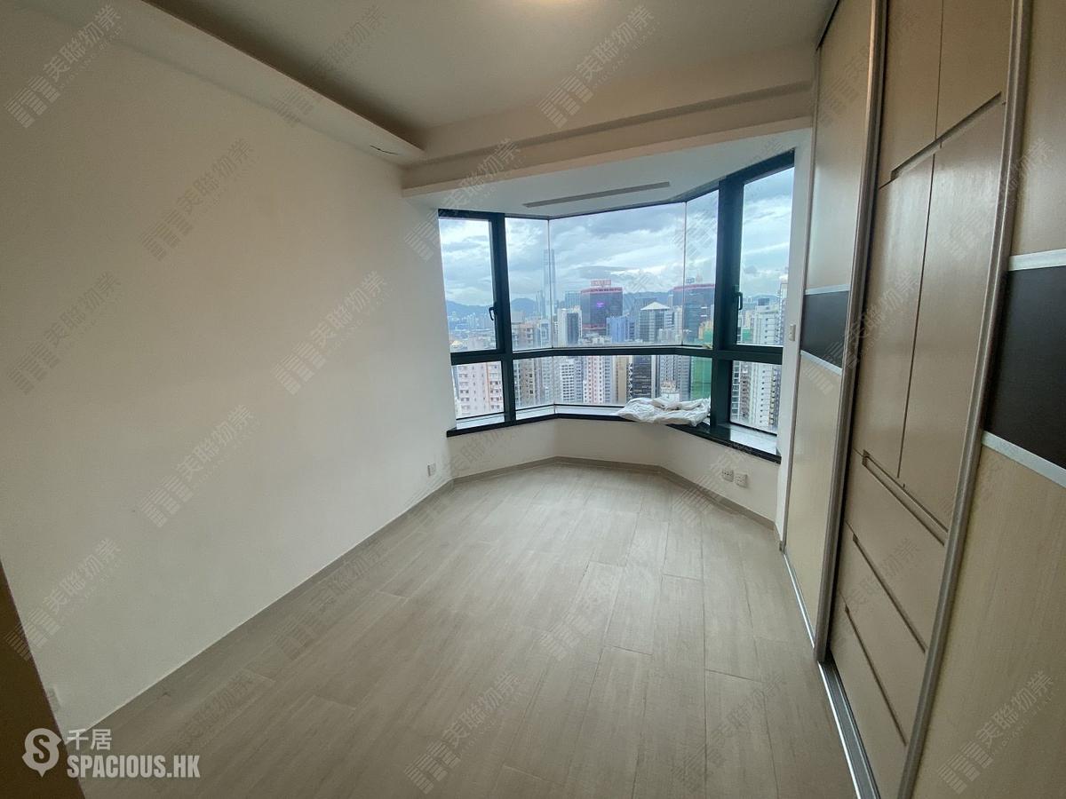 Mid Levels West - 80 Robinson Road 01