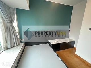 Sai Ying Pun - The Nova 05
