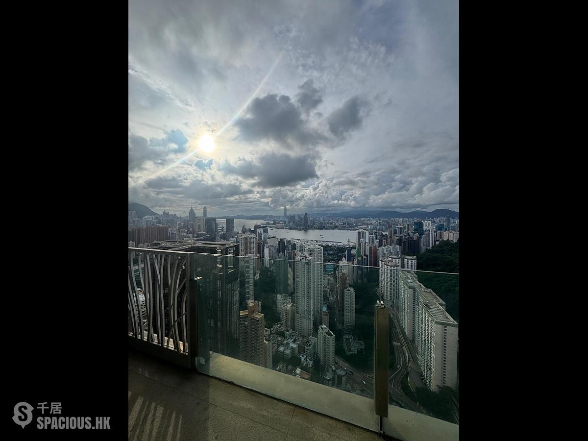 Tai Hang - The Legend Block 2 01